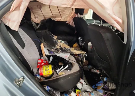 2015 Chevrolet Equinox Lt z USA, uszkodzony, nr VIN 2GNALBEK9F6109484